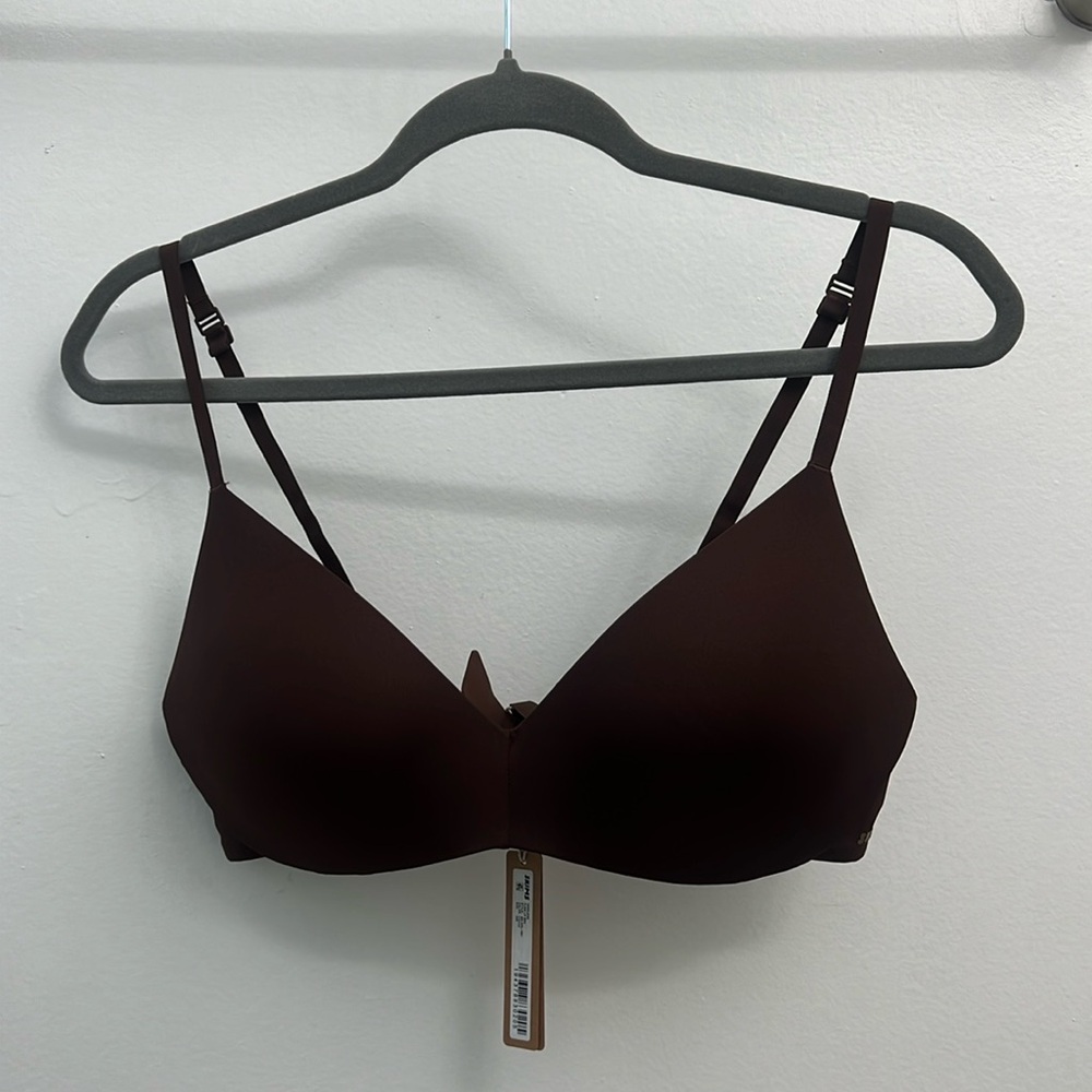 SKIMS wireless push up bra 🤎